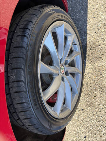 2017 Alfa Romeo Giulia Ti