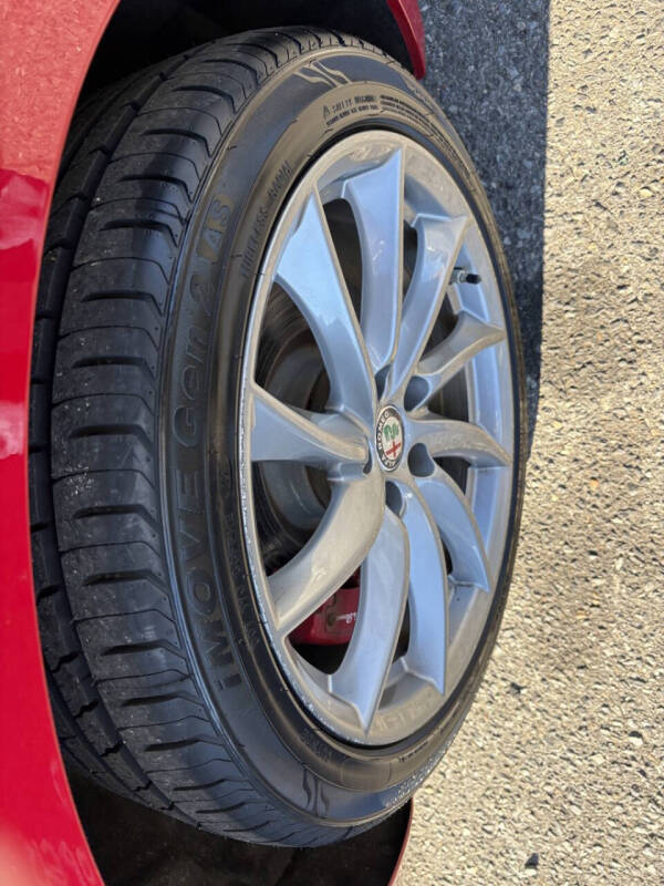 2017 Alfa Romeo Giulia Ti