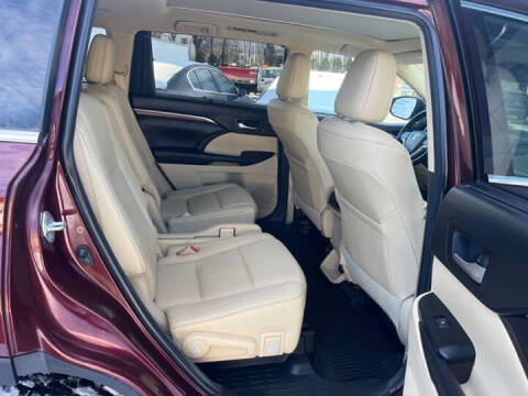 2018 Toyota Highlander Limited Platinum