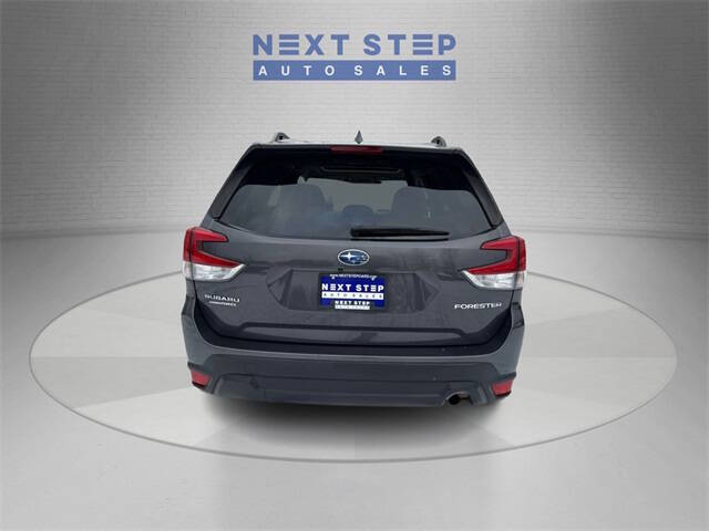 2022 Subaru Forester Premium