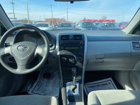 2010 Toyota Corolla LE