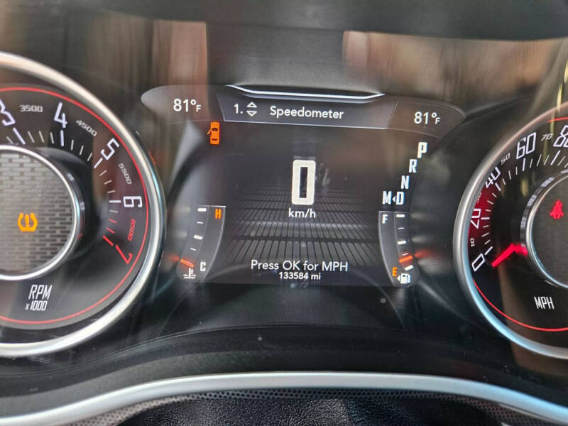 2015 Dodge Challenger SXT Plus