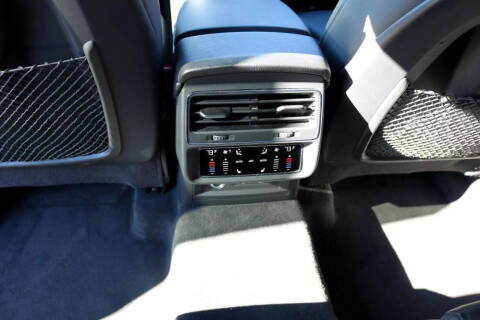 2020 Audi Q8 quattro Premium Plus 55 TFSI