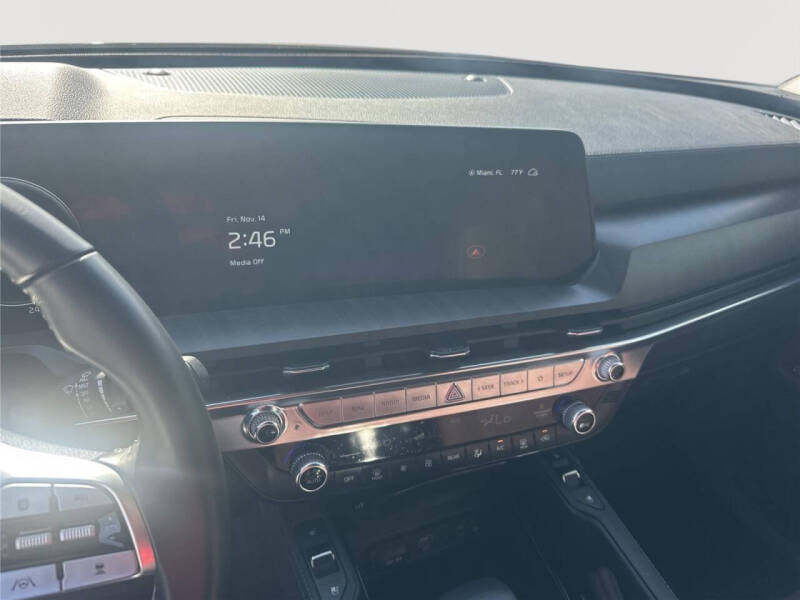 2023 Kia Telluride SX