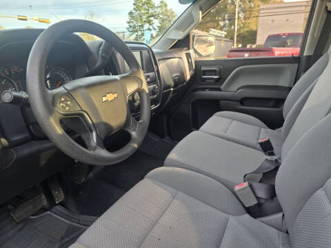 2018 Chevrolet Silverado 1500 Custom