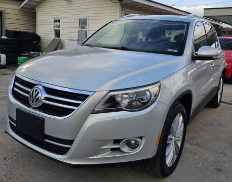 2011 Volkswagen Tiguan SEL 4Motion