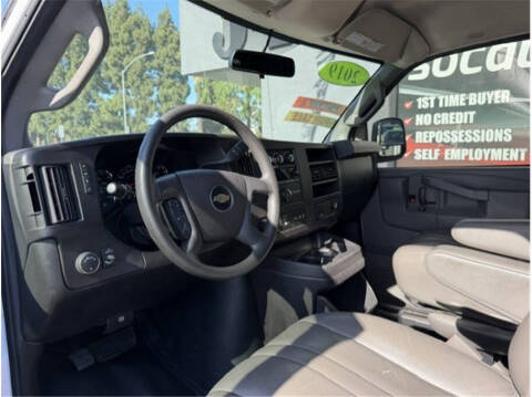 2019 Chevrolet Express 2500