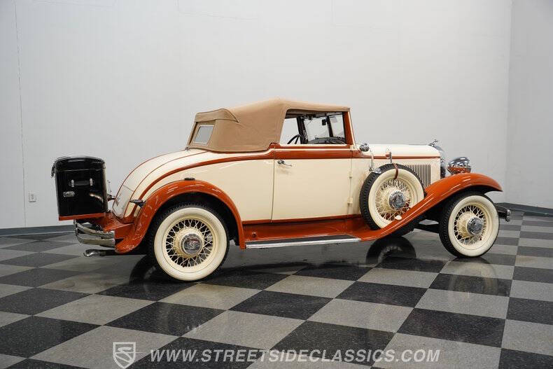 1932 Chrysler Cirrus