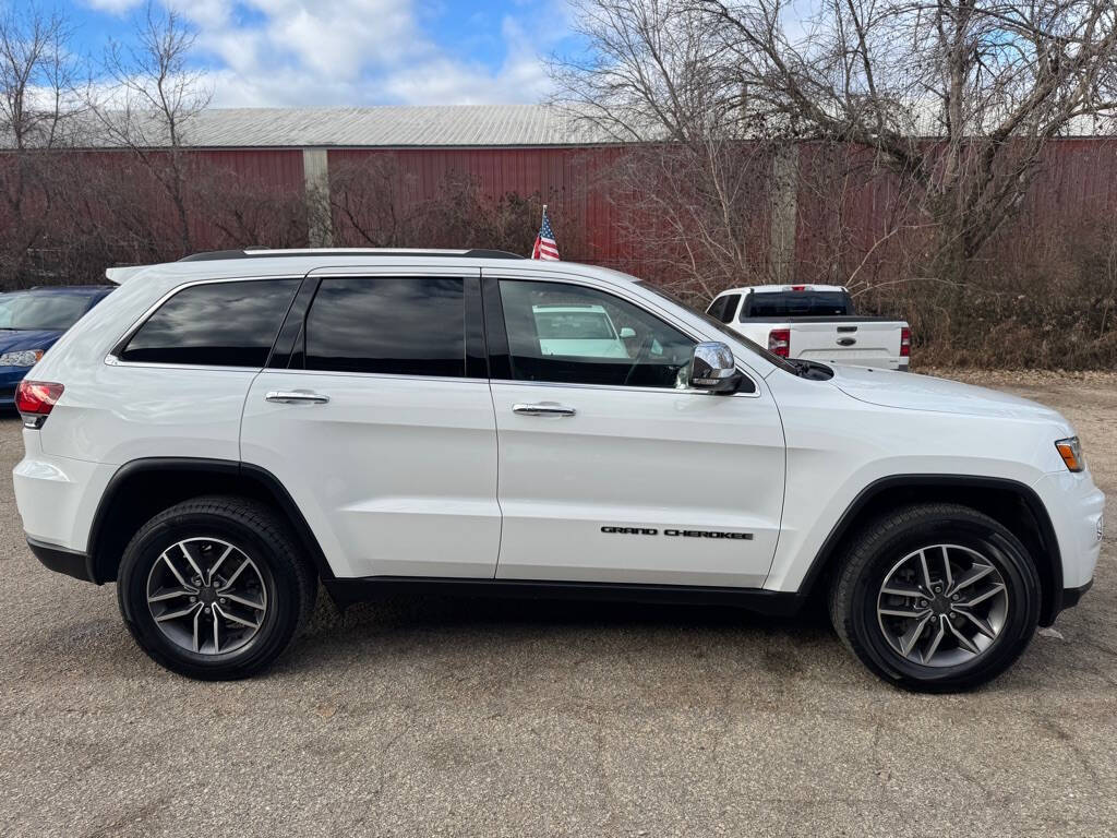 2020 Jeep Grand Cherokee for sale at Whi-Con Auto Brokers in Shakopee, MN