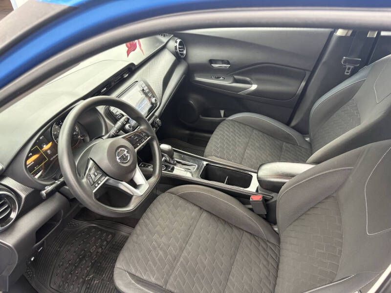 2021 Nissan Kicks SV