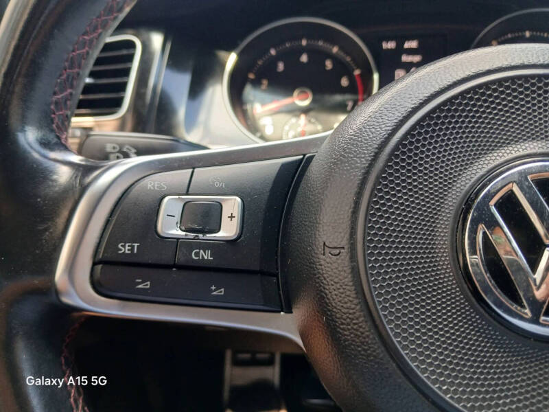 2017 Volkswagen Golf GTI S