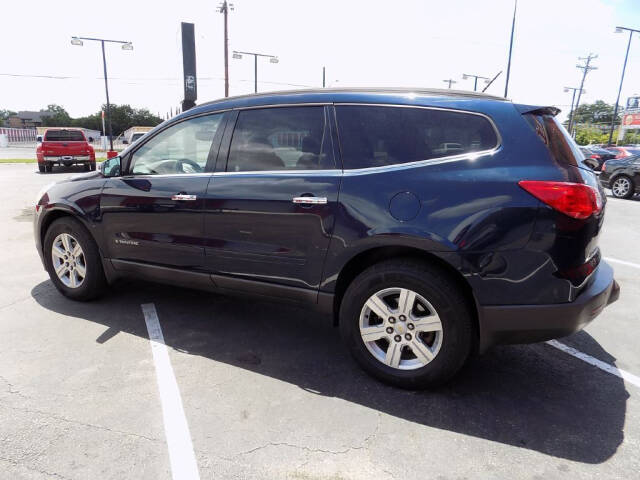 2009 Chevrolet Traverse for sale at Kelley Autoplex in San Antonio, TX