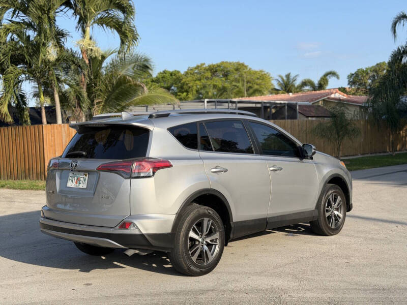 2018 Toyota RAV4 XLE