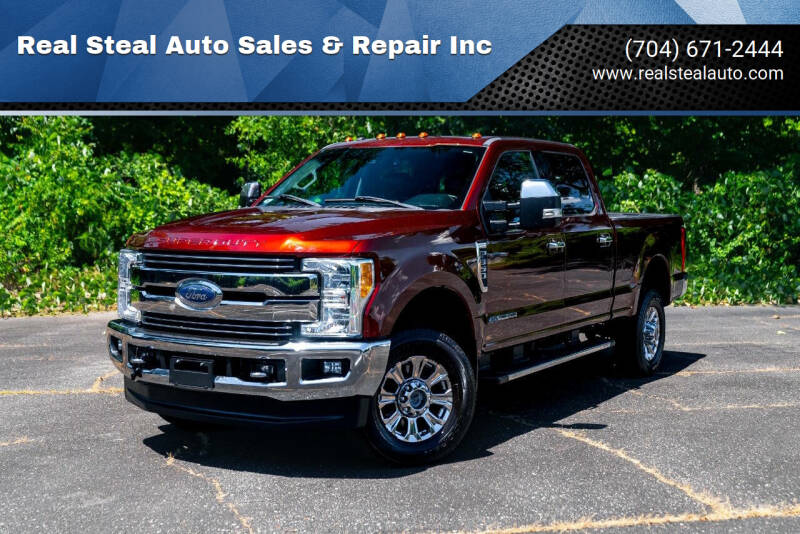 2017 Ford F-350 Super Duty Lariat