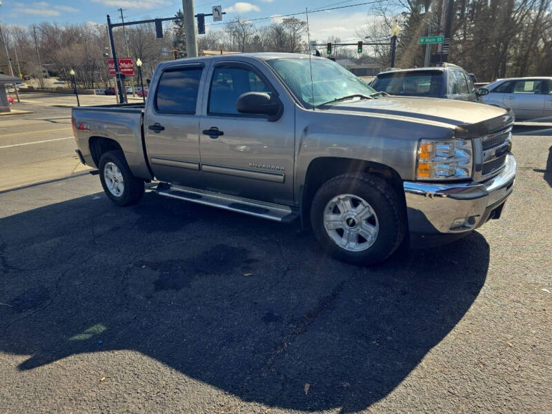 2012 Chevrolet Silverado 1500 for sale at Maximum Auto Group II INC in Cortland OH