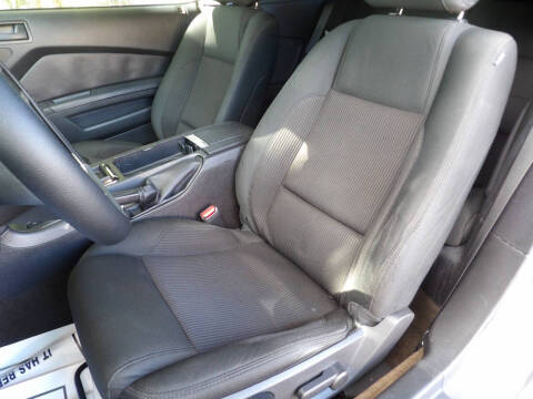 2013 Ford Mustang V6