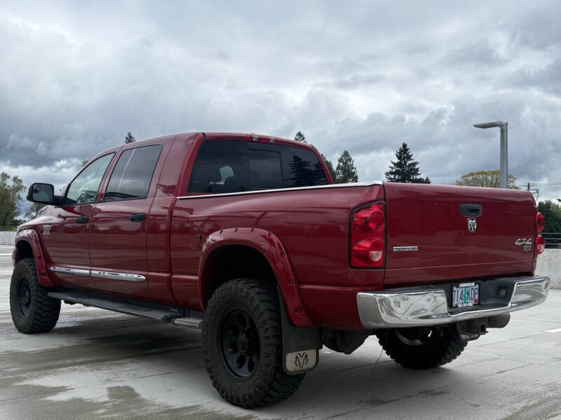 2007 Dodge Ram 3500 Pickup SLT - Photo 2