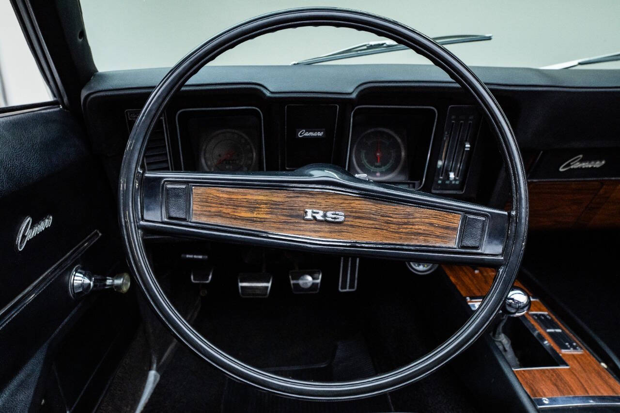 1969 Chevrolet Camaro 75
