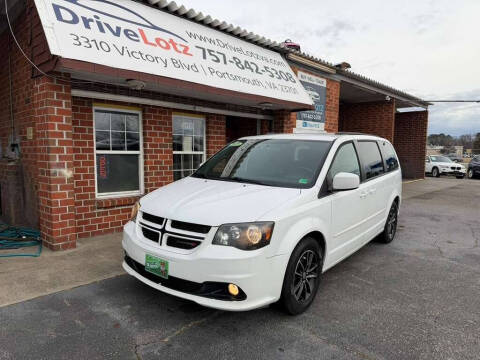 2016 Dodge Grand Caravan R/T