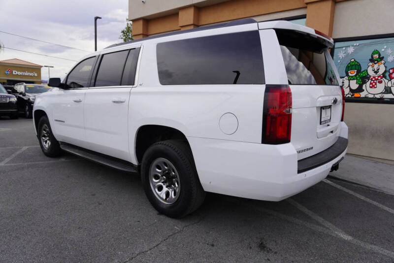 2015 Chevrolet Suburban LT