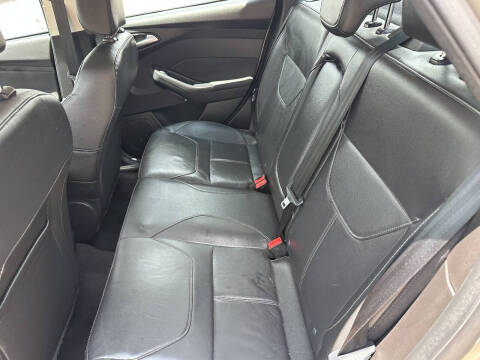 2017 Ford Focus Titanium