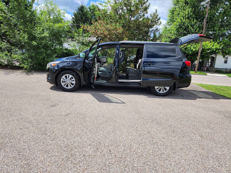 2018 Kia Sedona LX