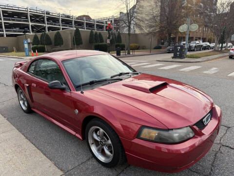 2004 Ford Mustang GT Deluxe