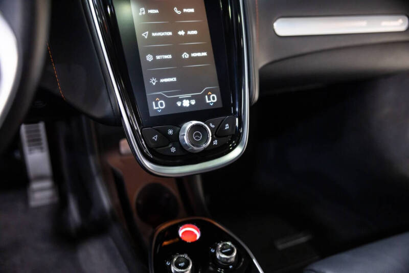 2023 McLaren GT