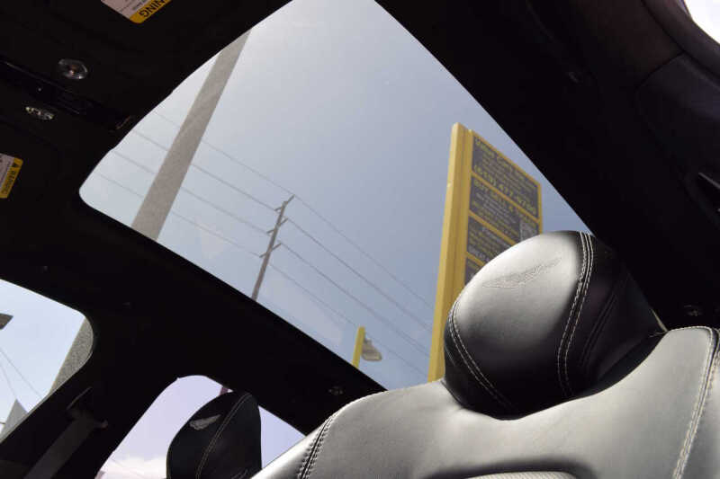 2021 Aston Martin DBX