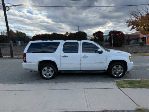 2011 Chevrolet Suburban LS