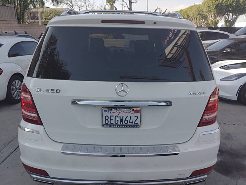 2012 Mercedes-Benz GL-Class GL 550 4MATIC