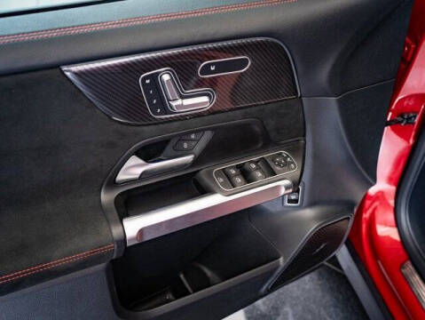 2024 Mercedes-Benz GLB GLB 250 4MATIC