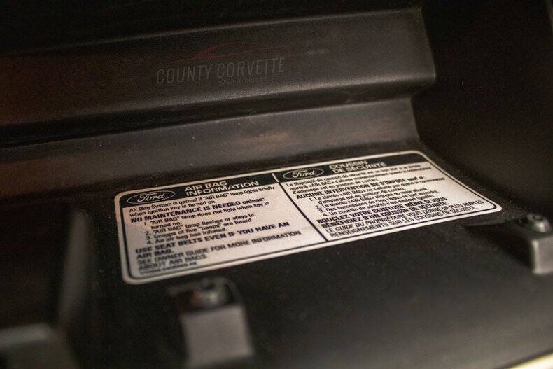 1990 Ford Mustang