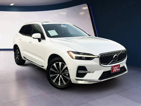 2023 Volvo XC60 B5 Plus Bright Theme