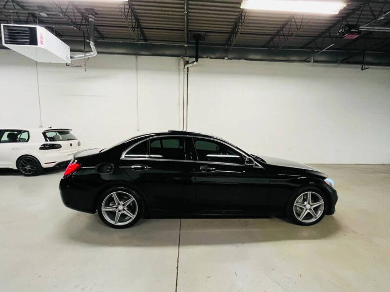 2016 Mercedes-Benz C-Class