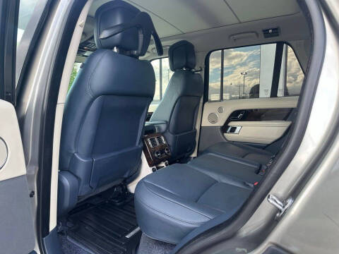 2020 Land Rover Range Rover P525 HSE