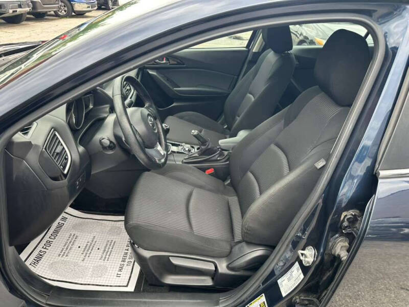 2016 Mazda MAZDA3