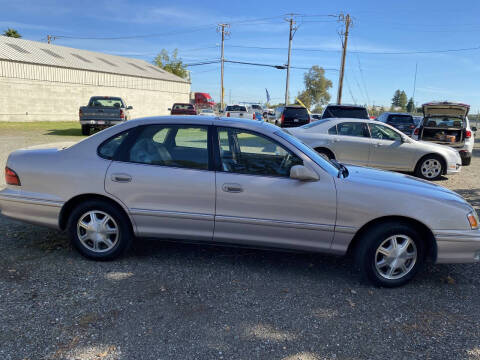 1999 Toyota Avalon XLS