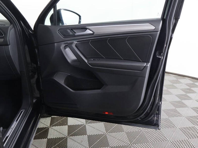 2022 Volkswagen Tiguan SE R-Line Black 4Motion