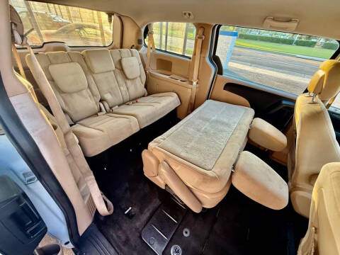 2016 Dodge Grand Caravan American Value Package