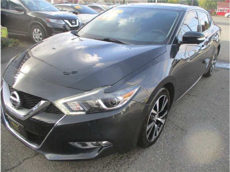 2017 Nissan Maxima Platinum