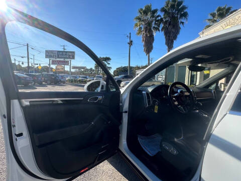 2015 Porsche Cayenne S