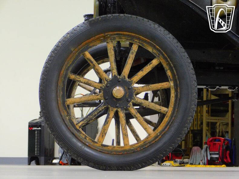 1914 Ford Model T