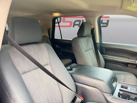 2022 Ford Expedition MAX XLT