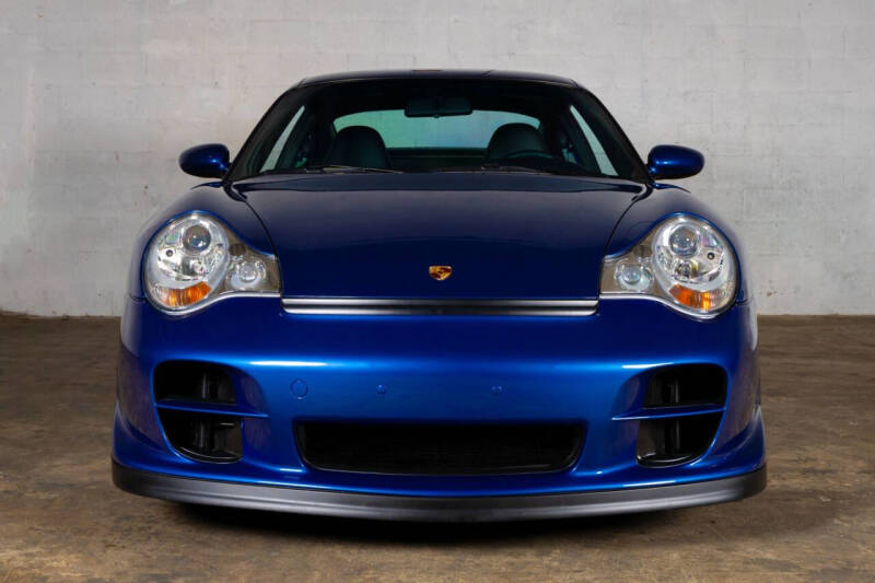 2003 Porsche 911 GT2