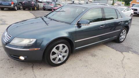 2004 Volkswagen Phaeton for sale at Unlimited Auto Sales in Upper Marlboro MD