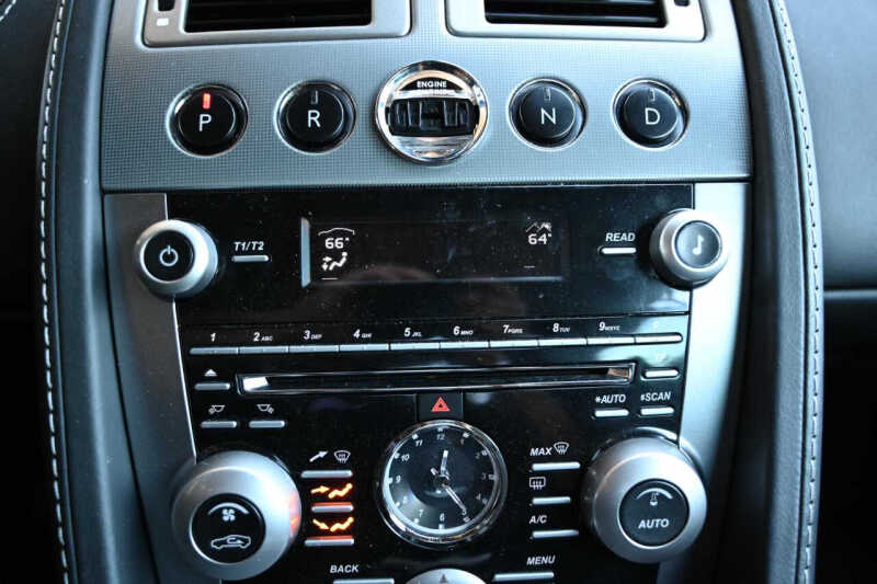 2009 Aston Martin DBS