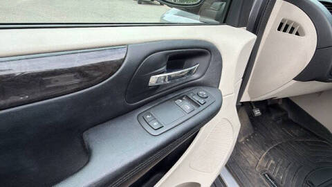 2015 Dodge Grand Caravan American Value Package
