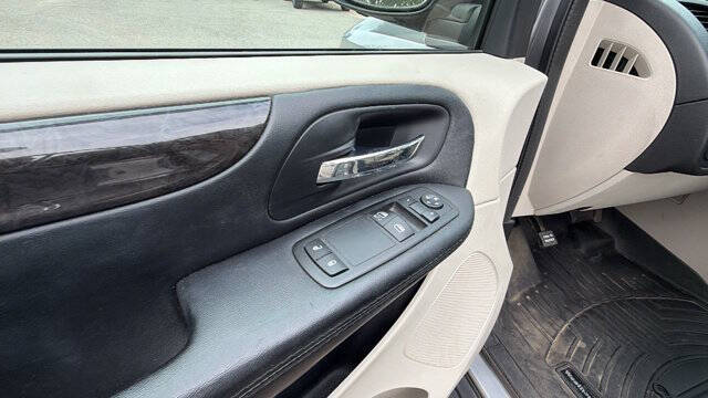 2015 Dodge Grand Caravan American Value Package