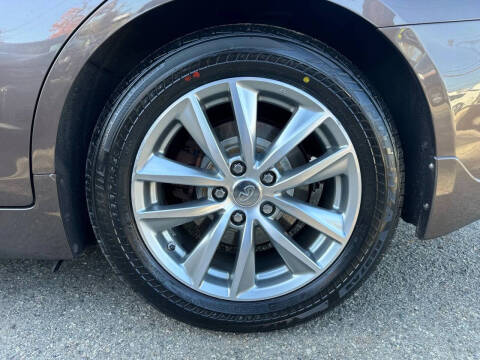 2014 Infiniti Q50 Premium